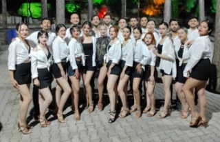 Akdans öğrencileri büyüledi