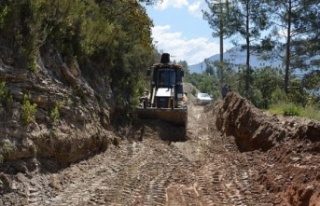 Alanya Üzümlü yolu genişletiliyor