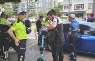 Alanya’da polisten scooter denetimi