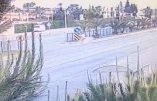 Alanya’da refüje çarpan motosiklet sürücüsü...