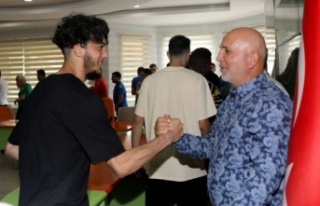 Alanyaspor'da bayramlaşma töreni