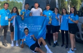 ALKÜ Şampiyonaya damgasını vurdu