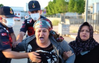 Antalya'da tarımsal gübre üretimi yapan fabrikadaki...