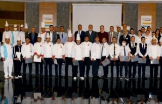 ATSO’dan turizm çalışanlarına uluslararası...