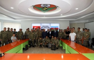 Azerbaycanlı gaziler Alanyaspor'u ziyaret etti