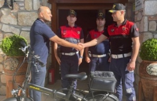 Çalınan elektrikli bisikleti jandarma tarafından...