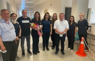 CHP ekibinden hemşirelere ziyaret