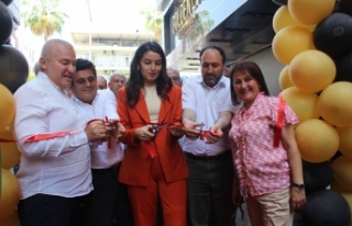 Diyetisyen Hüsna Yılmaz ofis açtı