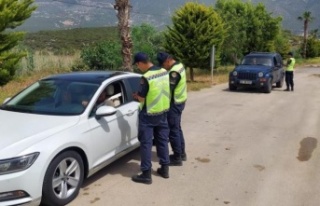 Jandarmadan emniyet kemeri denetimi