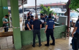 Saplantılı aşık olduğu kadını öldürüp intihar...