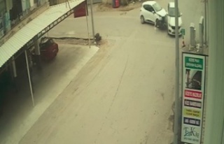 Sık sık kazaların yaşandığı kavşak isyan ettirdi