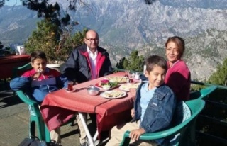 Taner Karlı 3. yılında dualarla anıldı 