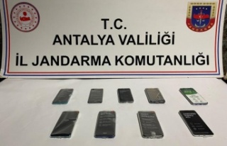 Yabancı uyruklu şüphelinin ikametinde 100 bin TL...