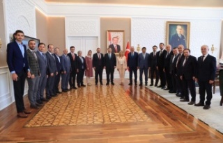 AK Parti Antalya Teşkilatı'ndan Ankara çıkarması