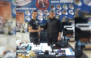 Kestelspor'da ilk imza