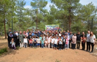 Minik öğrenciler eğitim öğretim yılına piknikle...