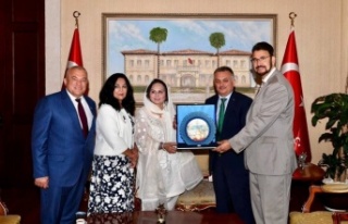 Vali Yazıcı: “Bu şehrin kolları bir şekilde...