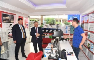 Vali Yazıcı: “Esnaf kalkınırsa ülke kalkınır”