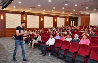 Vatandaş ve personele ‘etkili iletişim’ eğitimi