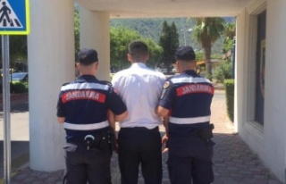 4 yıldır aranan firari suçlu jandarma operasyonuyla...