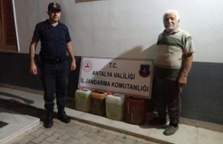 Akaryakıt hırsızları yakalandı, 80 litre mazot...