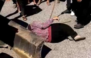 Alanya'da torpil isyanı! Kepçenin önüne yattılar