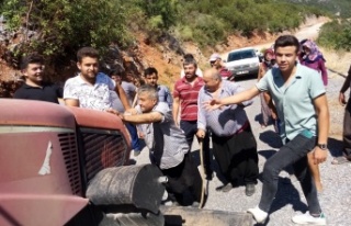 Alanya'da su kavgasında halk kepçenin önüne...