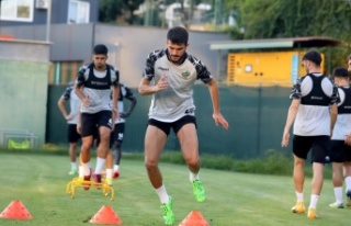 Alanyaspor 2 günlük aranın ardından hazırlıklara...