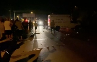 Antalya'da feci kaza: 3 ölü