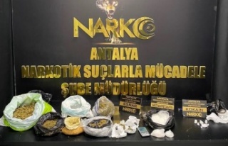 Antalya polisi, uyuşturucu tacirlerine bayram yaptırmadı