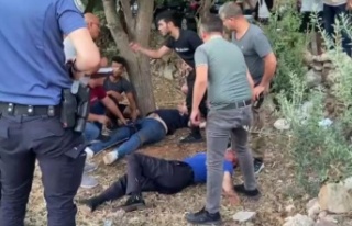 Baba ile üvey oğlu arasındaki tartışmada kan...