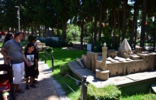 Dokumapark müzelerine 1 milyon ziyaretçi