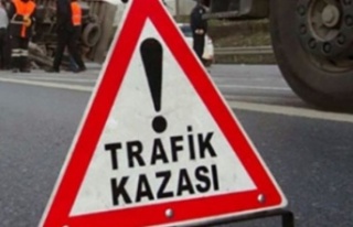 İki otomobilin karıştığı kazada 4 kişi yaralandı