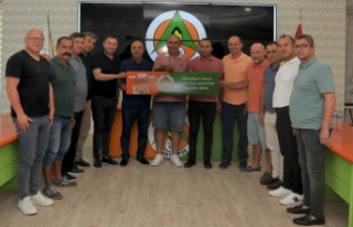 Klas Kankiler Grubu üyeleri Alanyaspor'dan 10...
