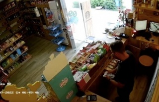 Marketin boş kaldığı dakikaları boş geçmedi...