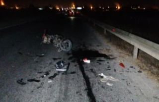 Motosikletler çarpıştı, yoldan geçen motosiklet...
