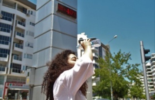 Termometreler 40'ı gösterdi, sahiller doldu