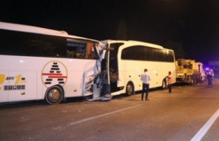 Alanya'da feci kaza: 2'si ağır 25 yaralı...