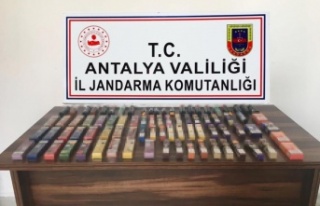 Alanya'da kaçak elektronik sigara ele geçirildi