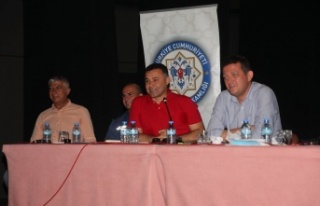 Alanya Mahalle Muhtarları toplantısı Kaymakam Ürkmezer...