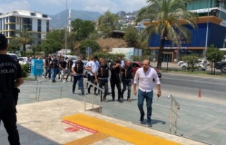 Alanya’da polisten suç örgütüne operasyon: 9...