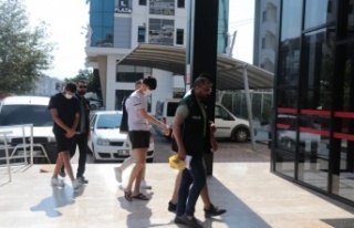 Alanya’da uyuşturucu hap operasyonuna 3 tutuklama