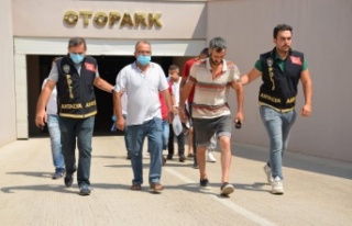 Antalya'da aranan 63 şüpheli yakalandı