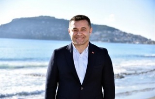 Başkan Yücel'den Ferhat Göçer konserine davet