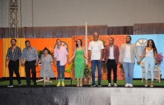 Karantina Aşıkları'na büyük ilgi