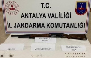 Manavgat'ta uyuşturucu operasyonu: 6 gözaltı