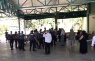 Mezarlıkta cenazede kavga: 6 kişi silah ve bıçakla...