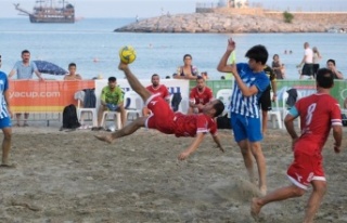 Türkiye Bölgesel Plaj Futbolu Ligi Alanya etabı...