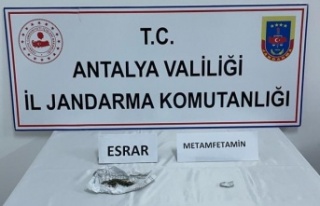 Yolcu otobüsünde valizde uyuşturucu madde bulundu