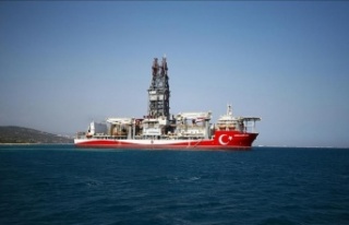 Alanya açıklarında sondaj faaliyeti